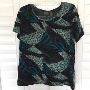 Chico’s Textured Top In Black/White/Turquoise XL.